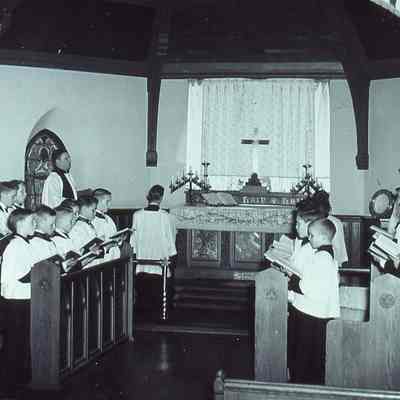 Christ Church: Interior of Christ Church featuring the Junior Choir, prior to 1951