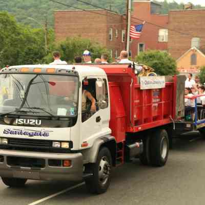 Sesquicentennial Parade: Chatham Community Band, 2007