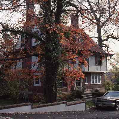 Northwest facade of the "Rabbit House."