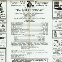          Merry Widow, 1942 Paper Mill Playhouse Souvenir Program picture number 2
   