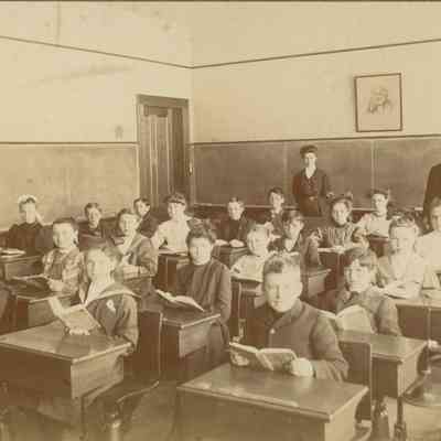 Short Hills School: Classroom Photograph with Guy R. Bosworth, c. 1904