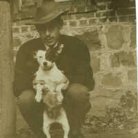 Hartshorn: Stewart Henry Hartshorn and Dog