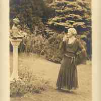          Kemmerer: Frances Kemmerer in Gardens at 36 Stewart Road, Short Hills picture number 1
   