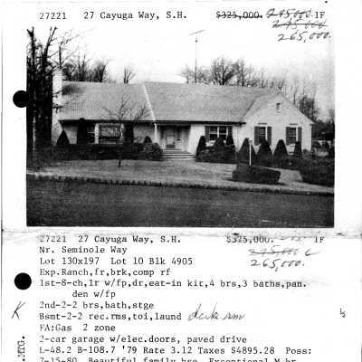 27 CAYUGA WAY