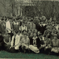          Ellwanger: Marilyn Ellwanger Class Photograph picture number 1
   