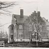 Short Hills Elementary School, Hobart Avenue