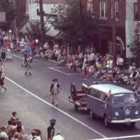          July 4: Revolutionary War Costumed Marchers in American Bicentennial Parade, 1976 picture number 12
   