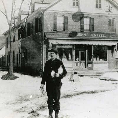 Gentzel's Store- Exterior with Customer,