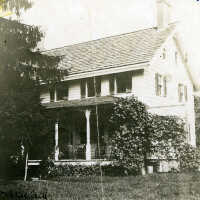          Southern Front of House, Main Street; Image Id #114a
   