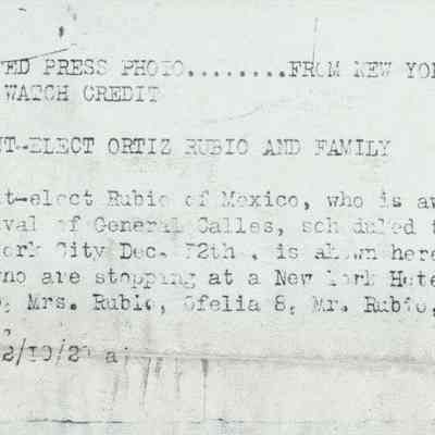 0001:0479: President-elect of Mexico Pascual Ortiz de Rubio in NY. with his family, l-r: Eugenio; Josefine Ortiz de Rubio; Ofelia; Pascual Ortiz de Rubio; Pascual Jr., December 12, 1929