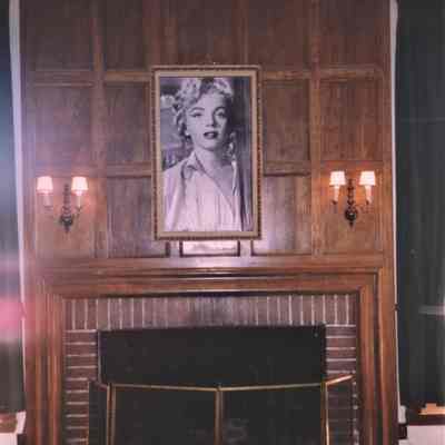 Boulder Dam Hotel lobby: Marilyn Monroe portrait over the fireplace, October 20, 1990