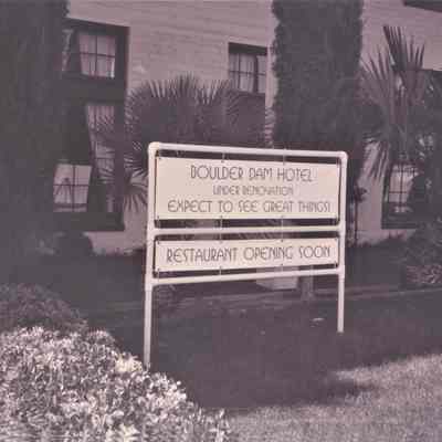 0001:0629-0630: Boulder Dam Hotel- renovation sign, April 1994