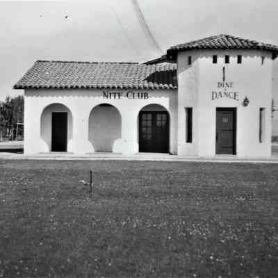Las Vegas bars and nightclubs: Pair O' Dice, c. 1932