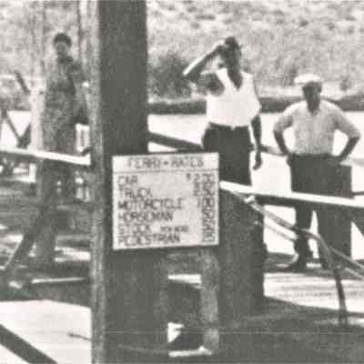 0002:0225a: Colorado River- ferries: Cottonwood aerial ferry, ca. 1930-31 [UNLS 0126:0007 (Emery Collection)]