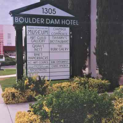 Boulder Dam Hotel new sign, July 30, 1999