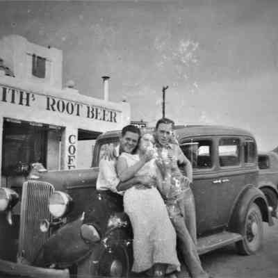 Boulder City restaurants, cafes, coffeehouses: Smith's Root Beer