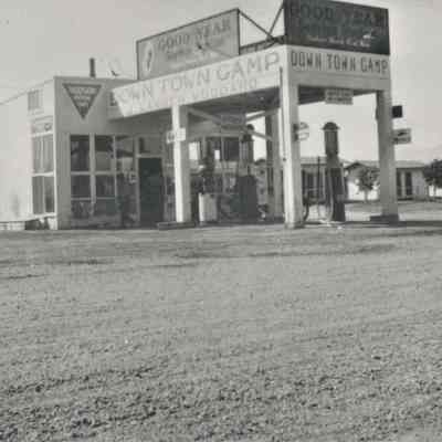 Las Vegas- Woodard's Downtown auto Camp and Garage, 1926