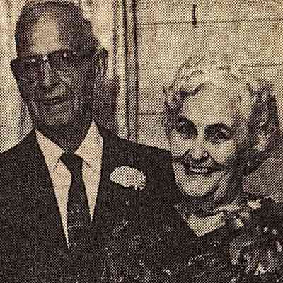 Clark, Erle Douglas "Pop" and Mabel "Mom" and family