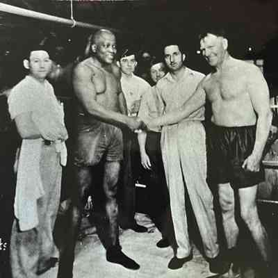 Boulder City Anderson Brothers mess hall: boxing match April 15,1932
