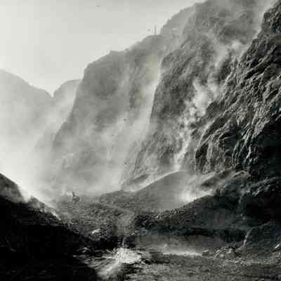 Hoover Dam construction: blasting