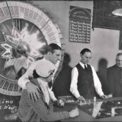 Las Vegas hotel/casinos: Apache Hotel and Casino, 1930s