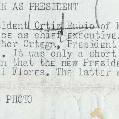 0001:0480: Pascual Ortiz de Rubio being sworn in as President of Mexico by Melchor Ortega, President of the Mexican Congress (microphone), February 8, 1930