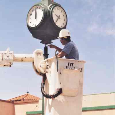 Hotel Plaza clock assembling, April 11, 2006
