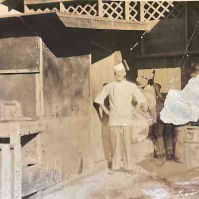 Anderson Boarding and Supply Co. 1932- Bob Davenport