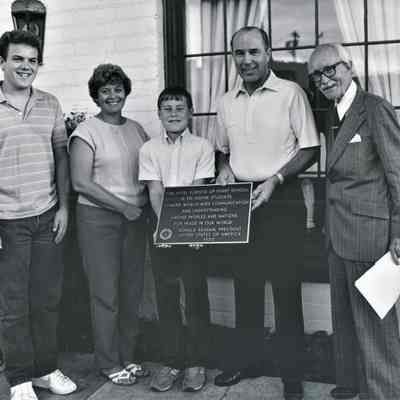 World Peace Plaque winners posed at the Boulder Dam Hotel