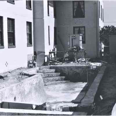Boulder Dam Hotel April 1986 pool and Jacuzzi: construction, west side of hotel and gift shop construction-neg. 0436