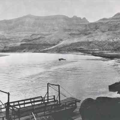 Colorado River Ferries: Cashman's Ferry near Searchlight
