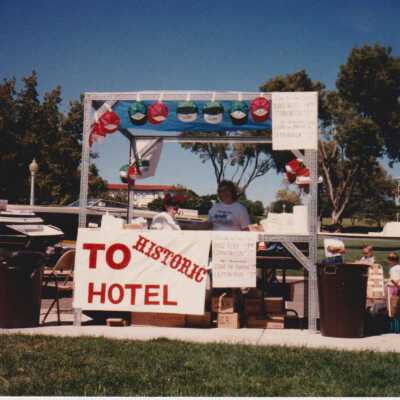 Boulder Dam Hotel concession booth in Bicentennial park for hydroplane races, September 24, 1988