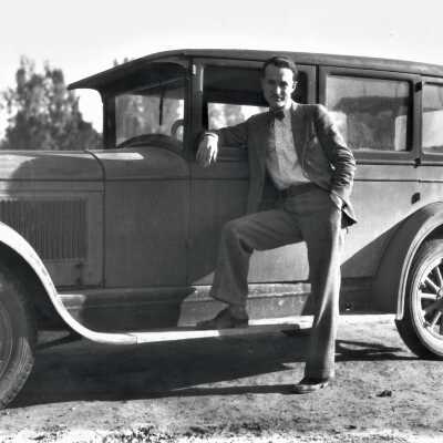 Elton Garrett, c. 1931-32