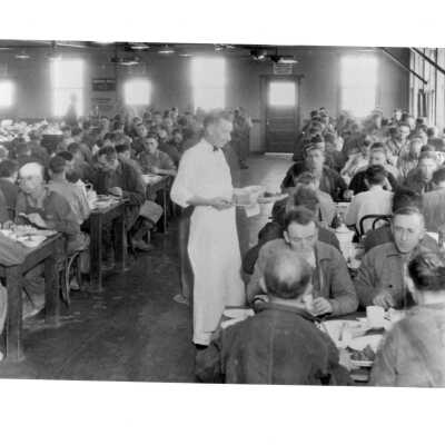 Anderson Brothers mess hall interior, 2 pm lunch 1932