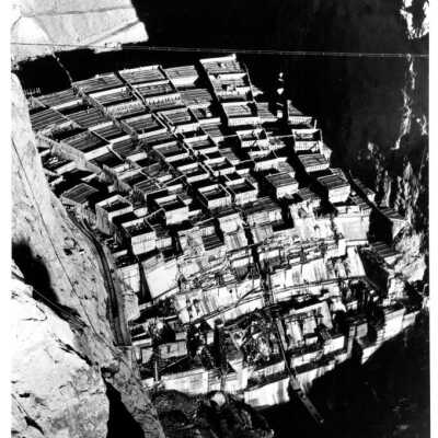 Hoover Dam construction: general view