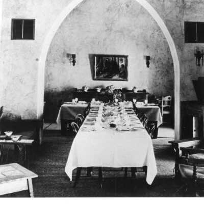 Boulder City Housing: Six Companies guest house interior's