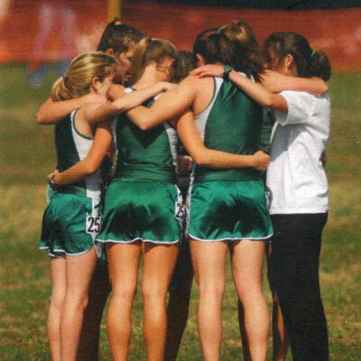 Harpeth Hall team huddle