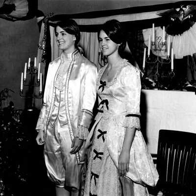 Martha and George Washington, 1969