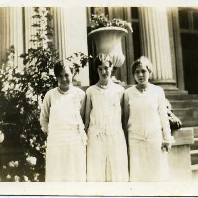 Ward-Belmont 3 Young Ladies