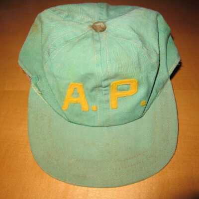 Anti-Pandora Hat