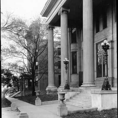 Front steps of building, Ward-Belmont campus