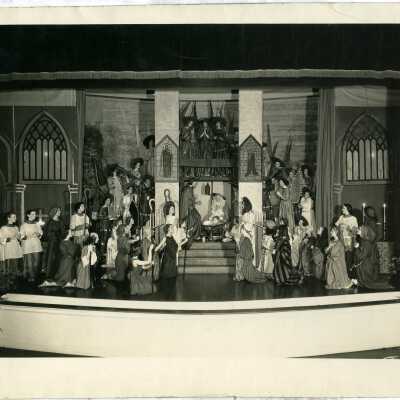 1937 Ward-Belmont Easter Pageant Play, "He Dwelt Amont Us"