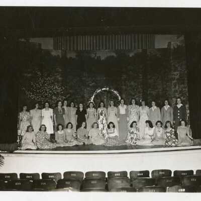 Ward-Belmont Students On Stage
