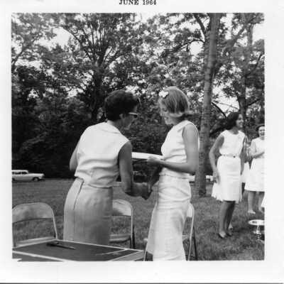 Idanelle McMurry and Kathy Thweatt, 1964