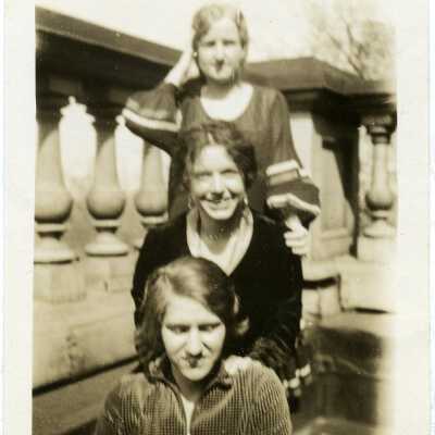 Aleena Robson, Betty Perkins, 1928