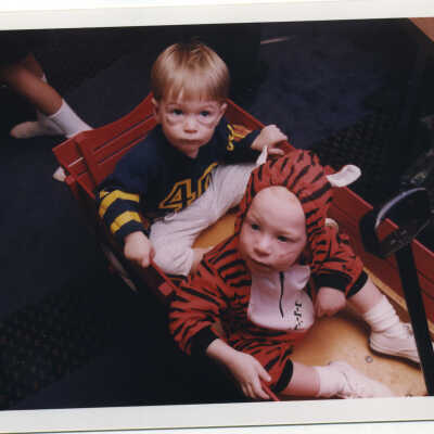 1998 Halloween Alumnae Event