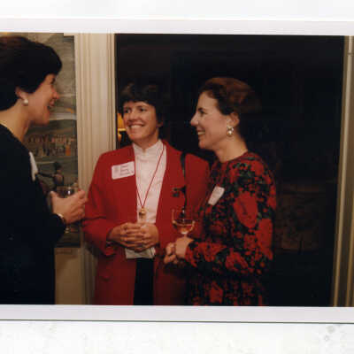 1998 Alumnae Holiday Party