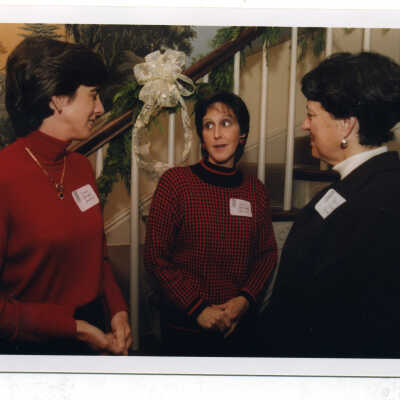 1998 Alumnae Holiday Party