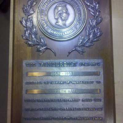 Plaque
