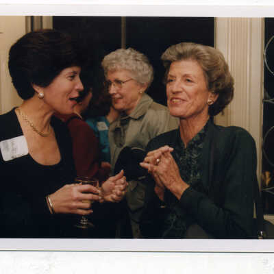 1998 Alumnae Holiday Party